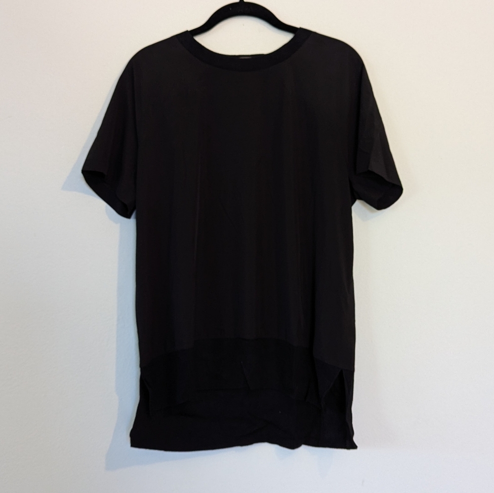 Athleta Zephyr Black Tee Size Medium
